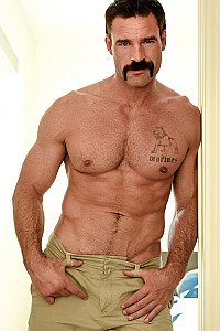 Charles Dera